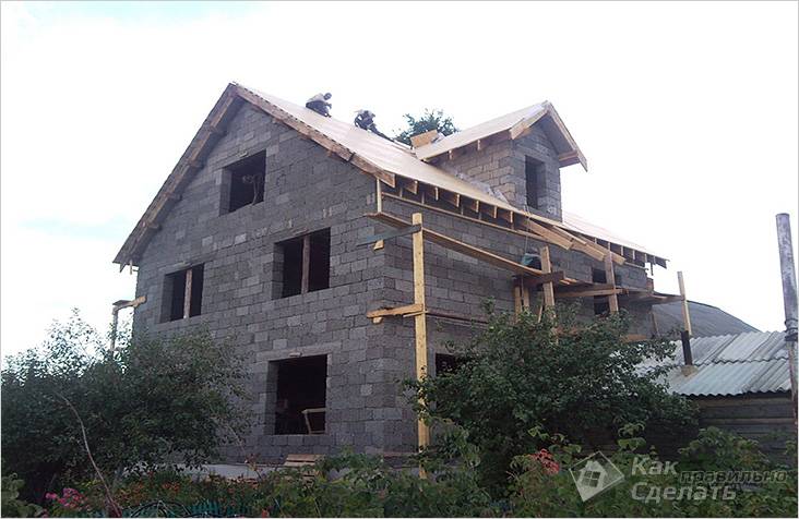 Дом из шлакоблока своими руками