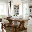 Кухонні столи і стільці для маленької кухні (42 фото): обідня група з круглим скляним столиком, зі складними стільцями і інші варіанти меблів